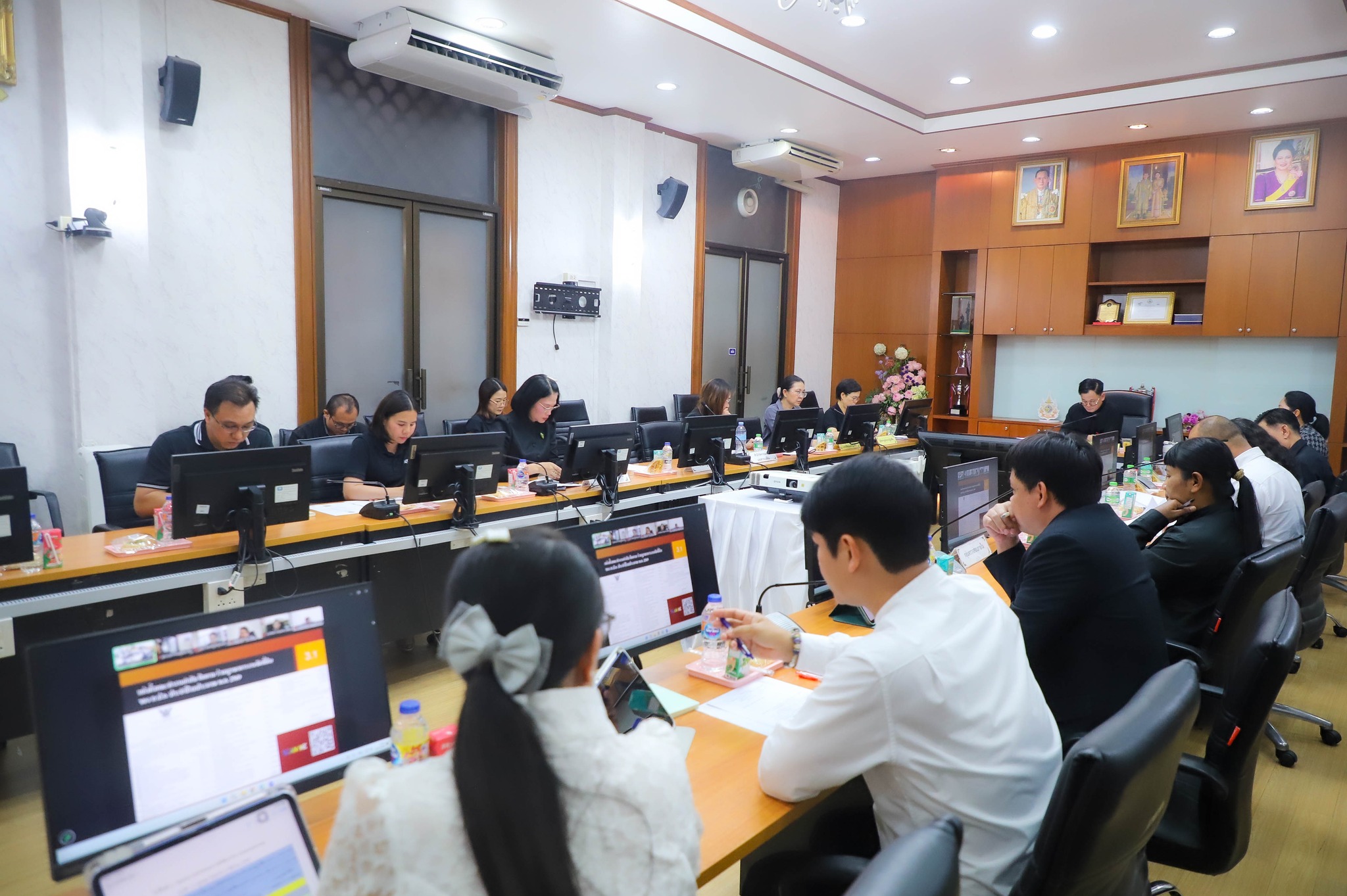 title - ประชุมคณะทำงานกำกับ ติดตาม ร่วมบูรณาการงานจัดที่ดินของสำนักงานการปฏิรูปที่ดินเพื่อเกษตรกรรม (ส.ป.ก.) พร้อมมีการประชุมผ่านระบบออนไลน์ ครั้งที่ 1/2569